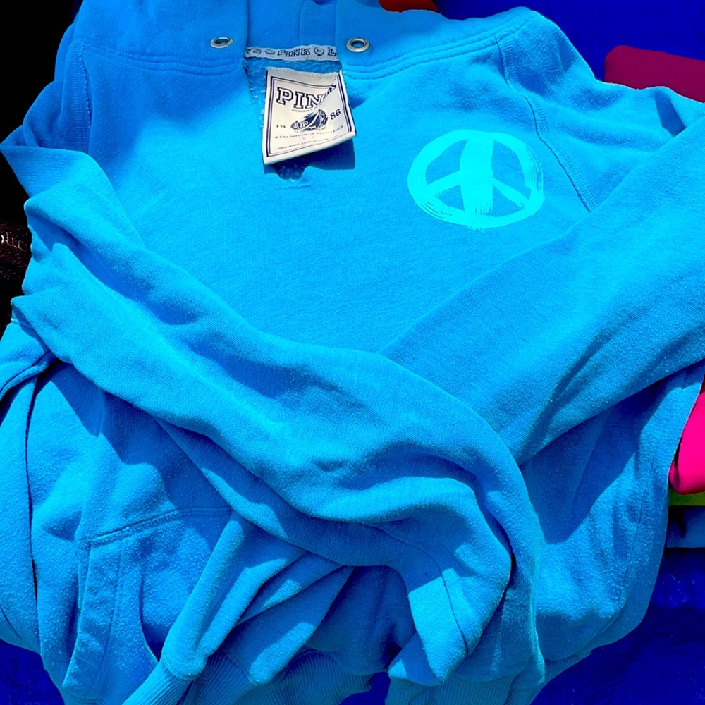 Women’s Small Victoria’s Secret PINK Hoodie